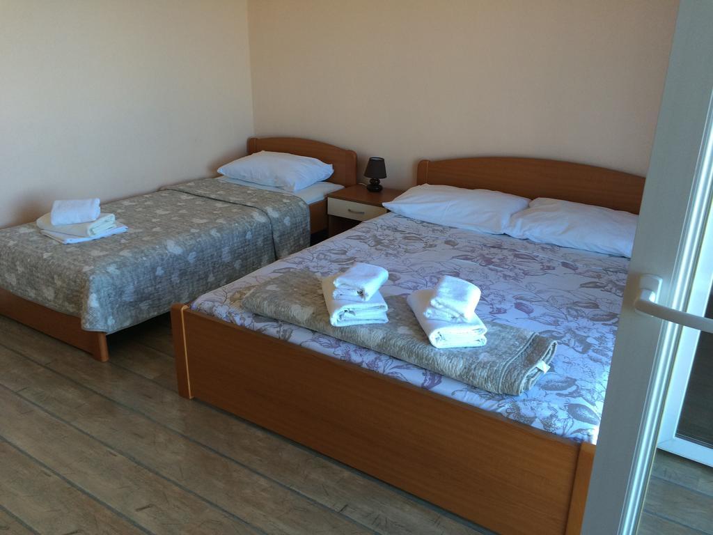Apartments Angela Primosten Room photo